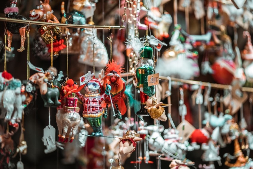 holiday ornaments vendor at Vienna Christmas Market, Blue Eyed Compass